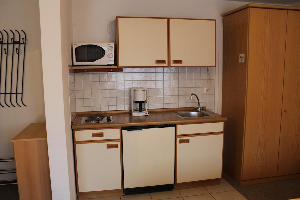 Vogloeder Hof Hotel Bad Fussing Room photo